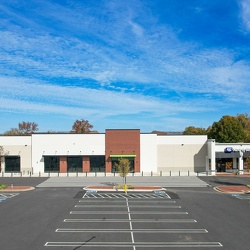 Amazon Fresh/Grocer at Willow Place